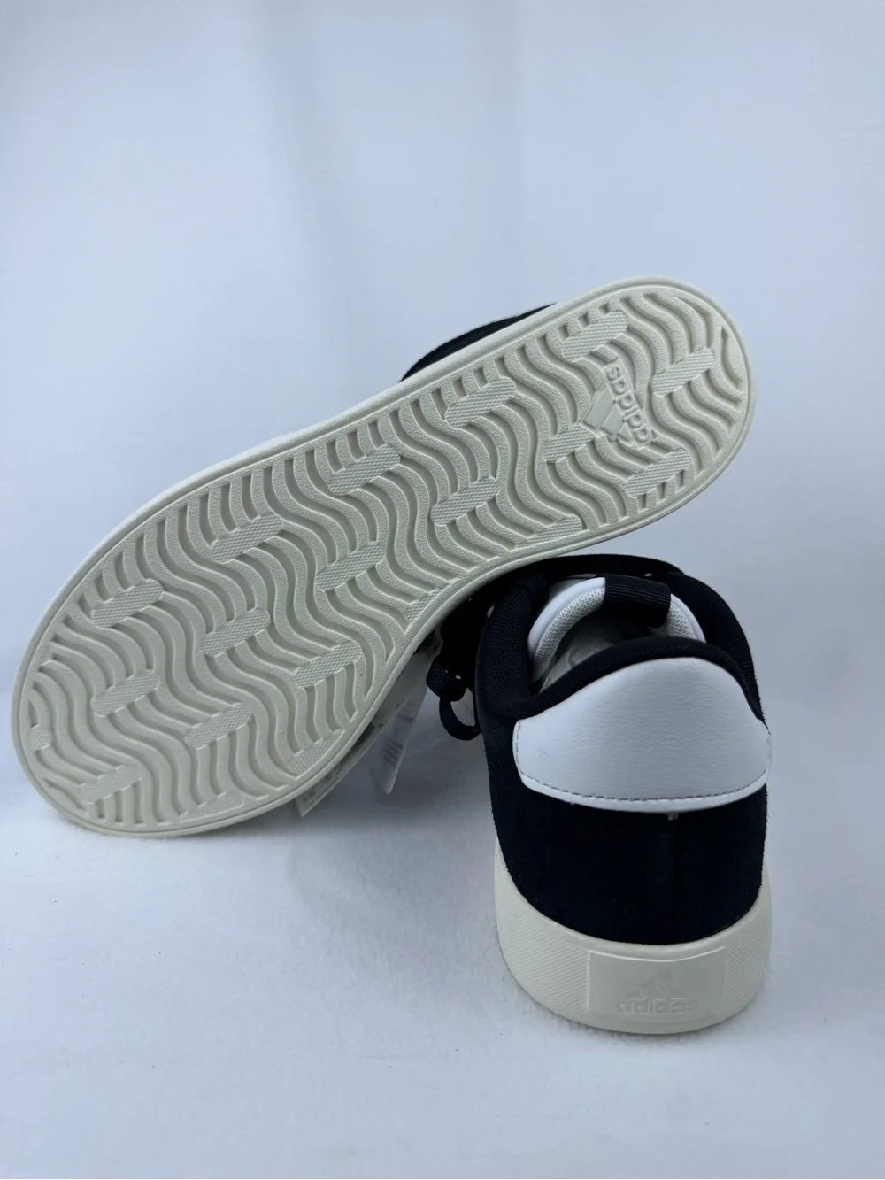 NWT Adidas VL Court 3.0 Sneakers – Black & White – Women’s Size 7.5